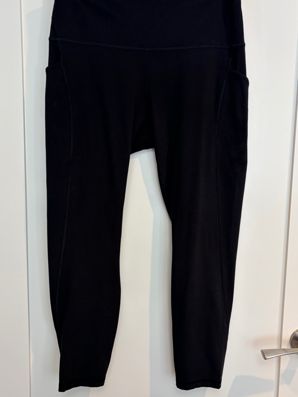 Lululemon Side pockets High-Rise Leggings 12